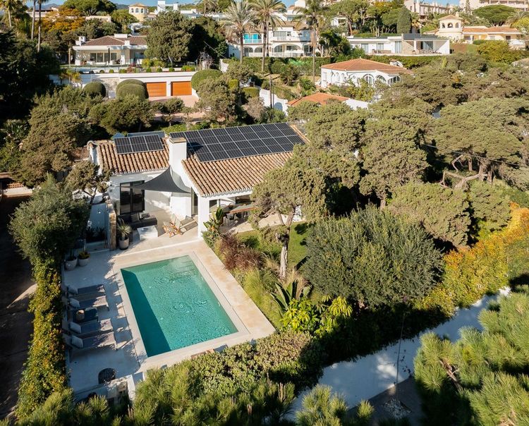 House | Resale in Marbesa - Development photo 1