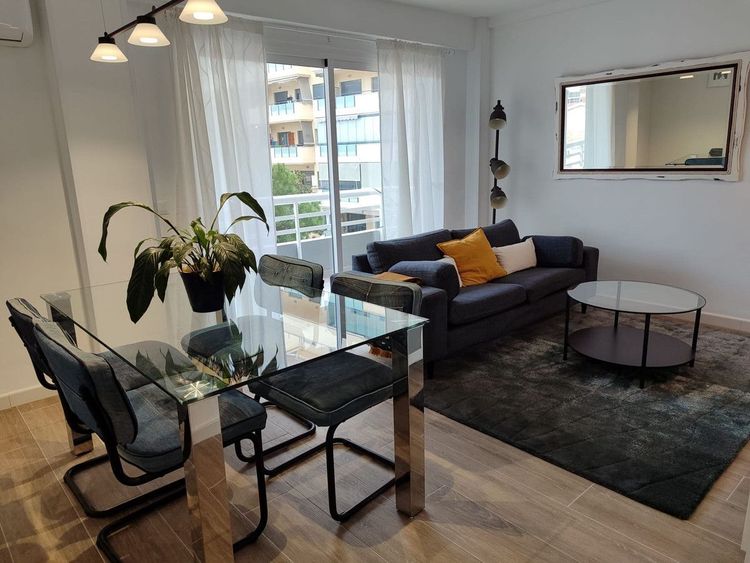 Apartment | Resale in Los Boliches in Los Boliches, Costa del Sol - Photo 4