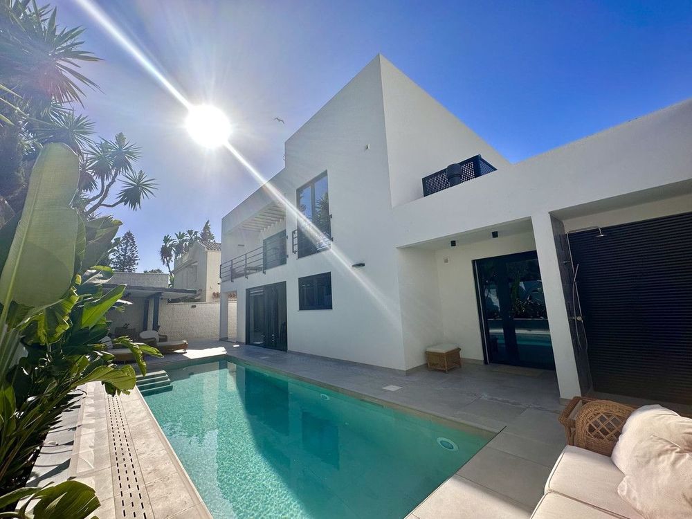 House | Resale in Puerto Banús in Puerto Banús, Costa del Sol - Main property photo