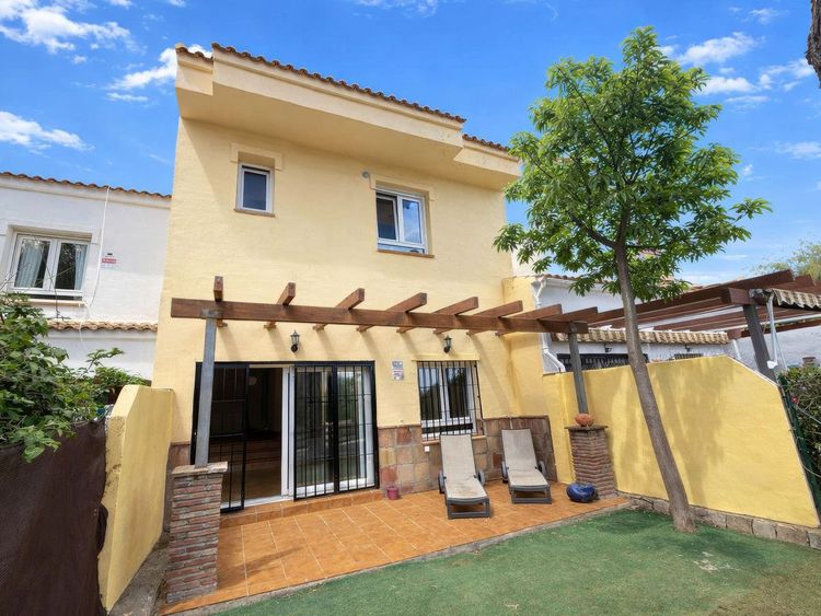 House | Resale in Alhaurin Golf - Development photo 1