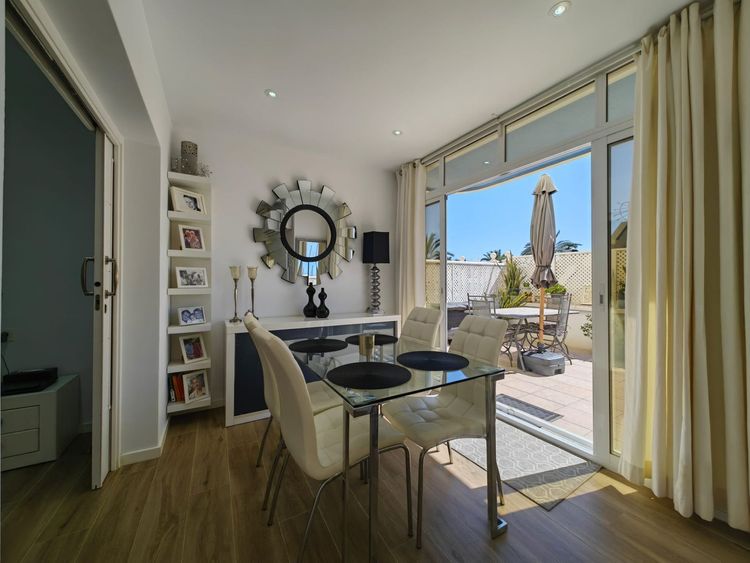 Apartment | Resale in Estepona in Estepona, Costa del Sol - Photo 2