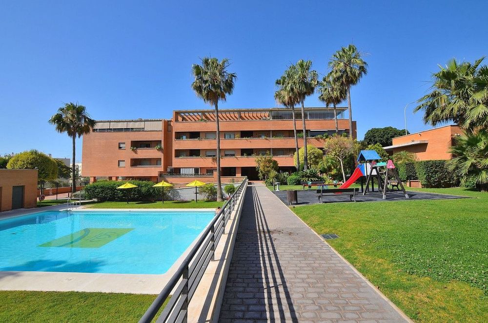 Apartment | Resale in Torremolinos in Torremolinos Others, Costa del Sol - Main property photo