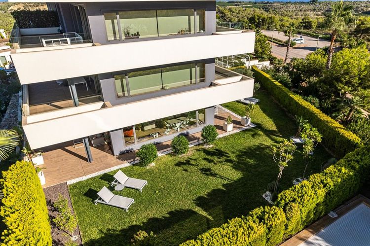 Apartment | Resale in Las Colinas Golf in Las Colinas Golf, Costa Blanca - Photo 4