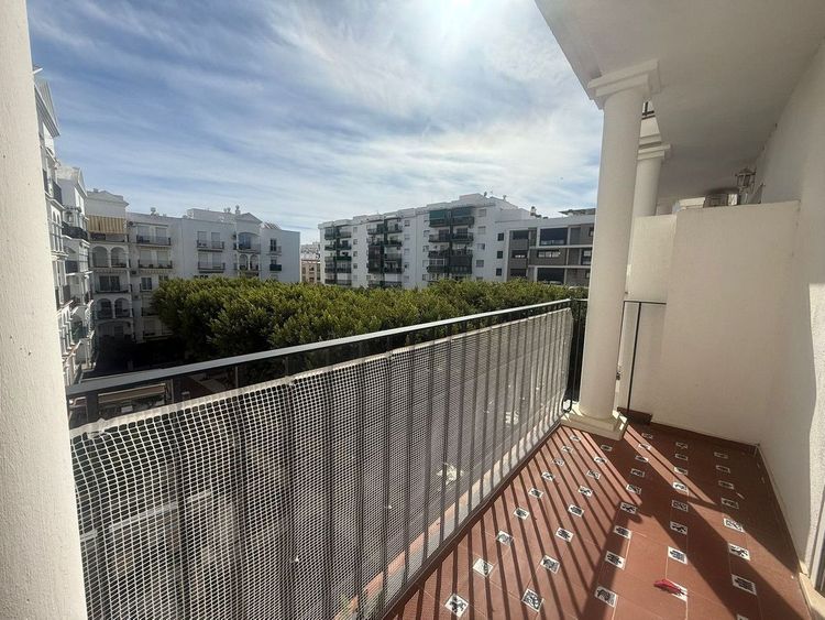 Apartment | Resale in Estepona - Development photo 1