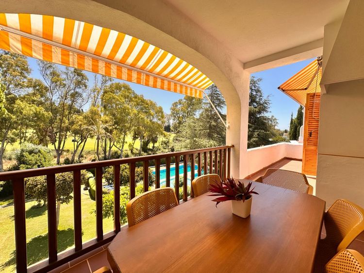 listing card gallery