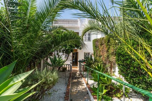 House | Resale in Costabella — Costabella, Costa del Sol