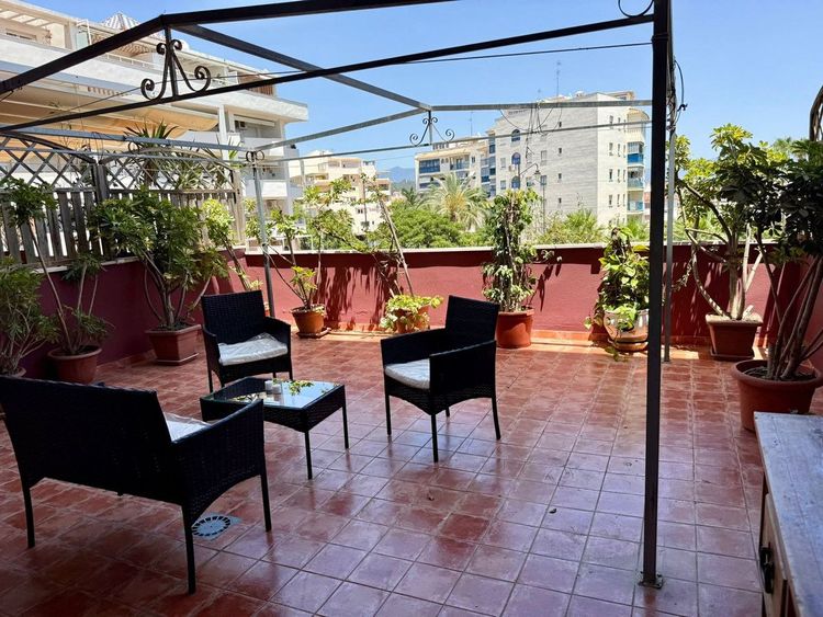 Apartment | Resale in Estepona in Estepona, Costa del Sol - Photo 5