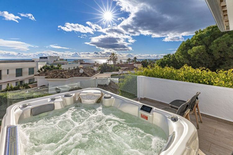 House | Resale in Las Chapas - Development photo 1