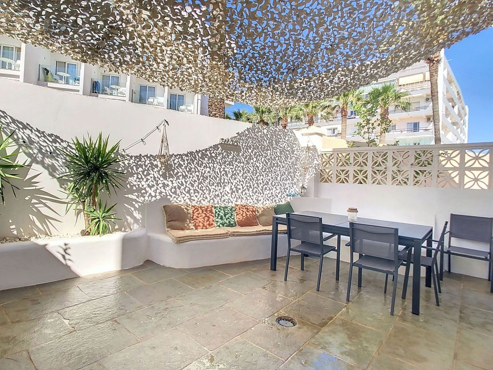 House | Resale in Los Alamos in Los Alamos, Costa del Sol - Main property photo