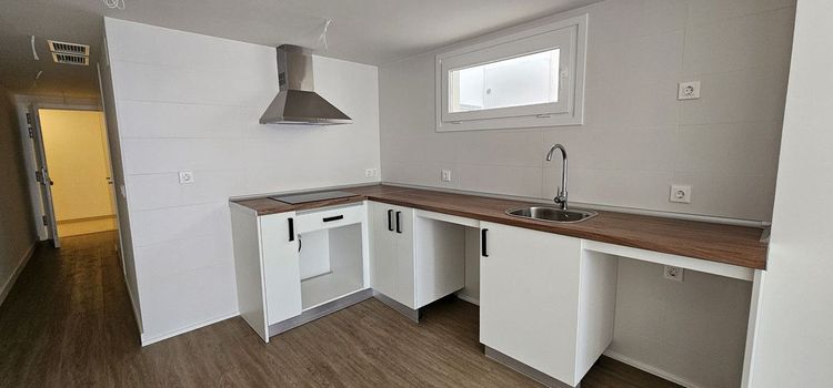 Apartment | Resale in Torreblanca in Torreblanca, Costa del Sol - Photo 4