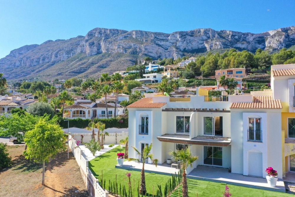 Penthouse | Resale in Denia in Denia, Costa Blanca - Main property photo