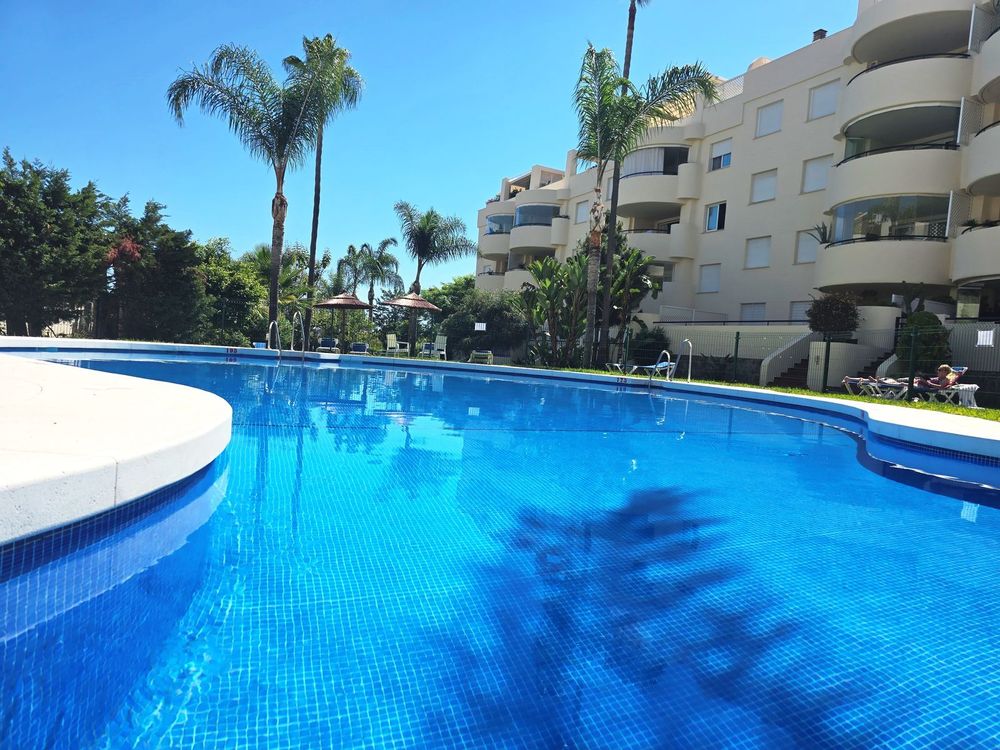 Apartment | Resale in The Golden Mile in The Golden Mile, Costa del Sol - Main property photo