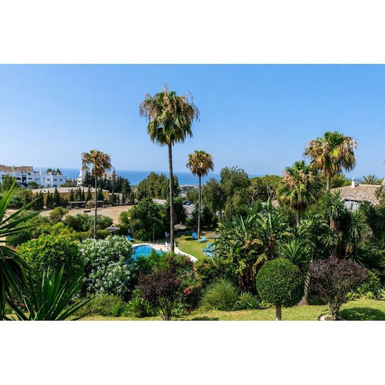 Apartment | Resale in Mijas in Mijas Others, Costa del Sol - Photo 2