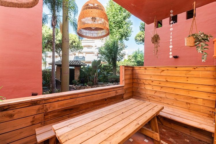 Apartment | Resale in Marbella in Marbella Others, Costa del Sol - Photo 3