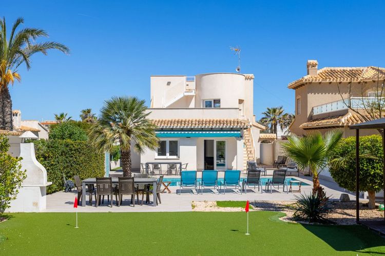 House | Resale in Playa Flamenca in Playa Flamenca, Costa Blanca - Photo 3