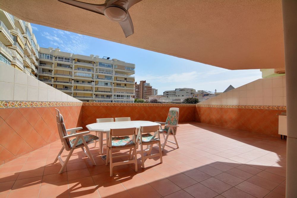Apartment | Resale in Los Boliches in Los Boliches, Costa del Sol - Main property photo