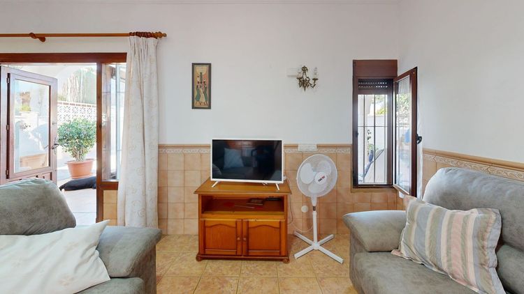 Apartment | Resale in Mijas Costa in Mijas Costa, Costa del Sol - Photo 4