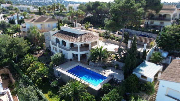 House | Resale in Javea in Javea, Costa Blanca - Photo 5