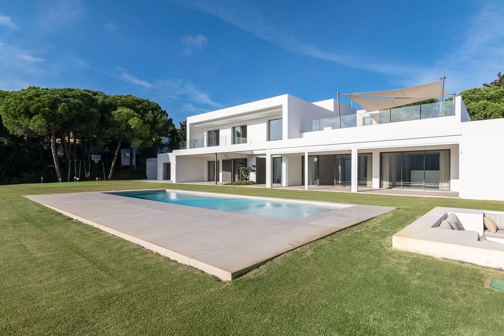 House | Resale in Sotogrande in Sotogrande Others, Costa del Sol - Main property photo