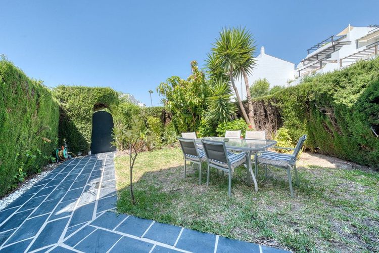 House | Resale in Bel Air in Bel Air, Costa del Sol - Photo 5