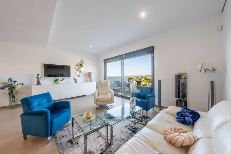 House | Resale in Manilva - Development photo 1