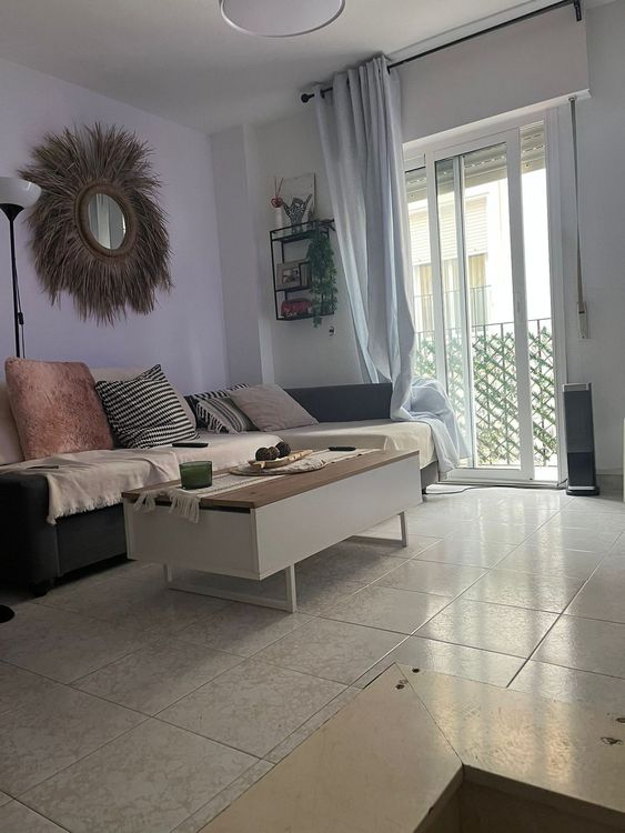 Apartment | Resale in Bajondillo in Bajondillo, Costa del Sol - Photo 3